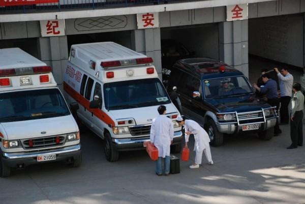 东乡族自治县救护车转院